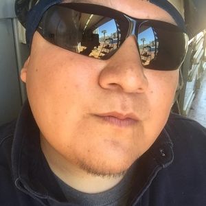 Meet your Posher, Bryon